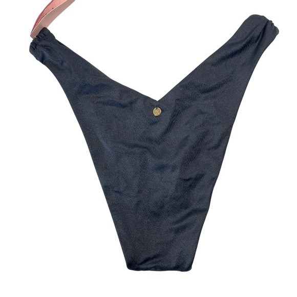 VICTORIA'S SECRET SWIM Brazilian Bikini Bottom in Black Size S - NWT - Picture 3 of 5